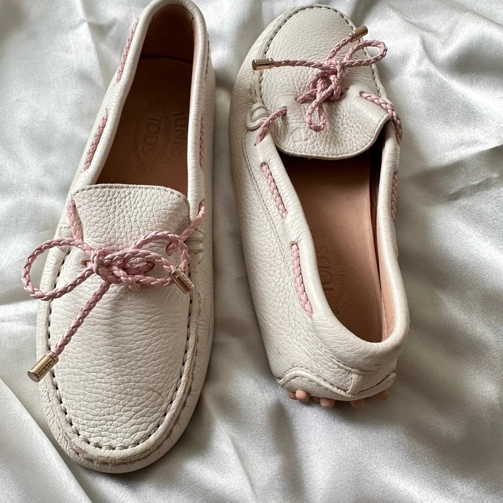 TOD’s Elegant White and Pink Women's Loafers